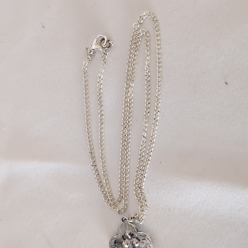 Key Necklace - Picture 6 of 10